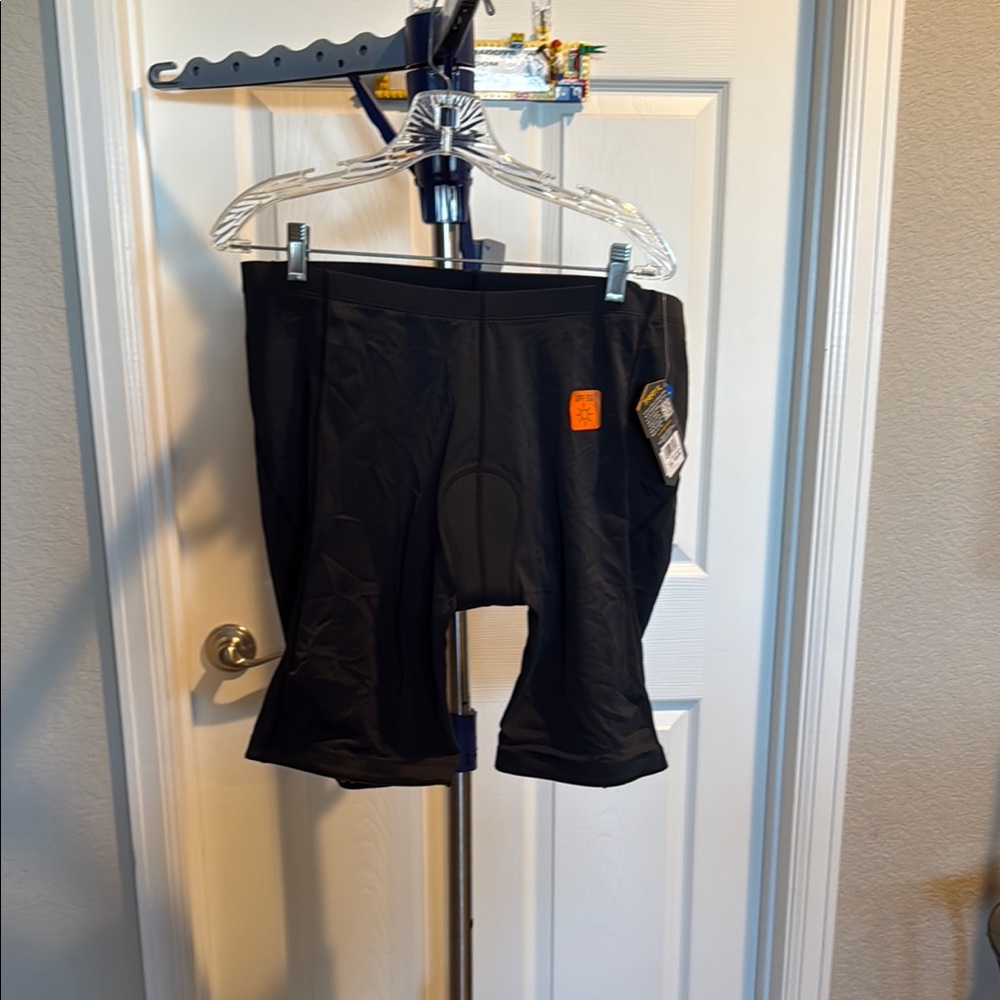 TRA NWT Black padded Cycling Shorts XXL